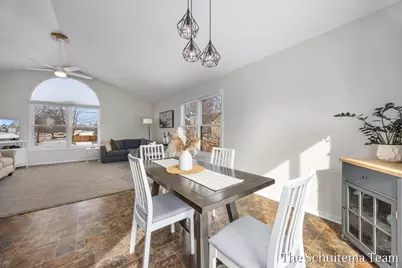 2860 104th Avenue, Zeeland, MI 49464 - Photo 9