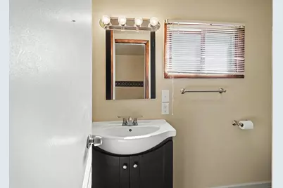 709 New William Street, Ludington, MI 49431 - Photo 25