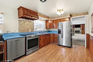 709 New William St, Ludington, MI 49431 - Photo 5