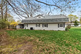 709 New William St, Ludington, MI 49431 - Photo 35