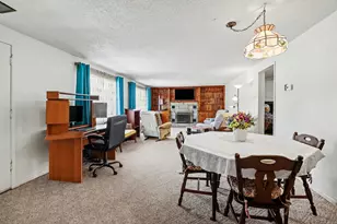 709 New William St, Ludington, MI 49431 - Photo 9