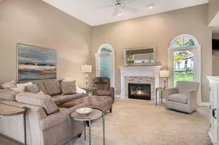 1969 Oak Hollow Rd NW, Grand Rapids, MI 49504 - Photo 5