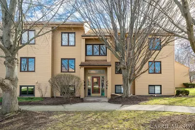300 Farington Boulevard #7, Holland, MI 49423 - Photo 1