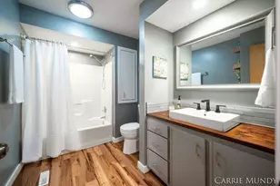 300 Farington Blvd, Holland, MI 49423 - Photo 31