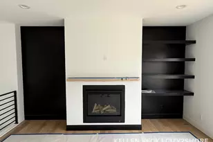 4596 Winding Crk Ln, Zeeland, MI 49464 - Photo 3