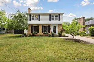 1911 Hutchinson Ave SE, Grand Rapids, MI 49506 - Photo 3