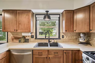 1911 Hutchinson Avenue SE, Grand Rapids, MI 49506 - Photo 25