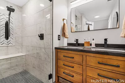 519 S 7th Street, Grand Haven, MI 49417 - Photo 23