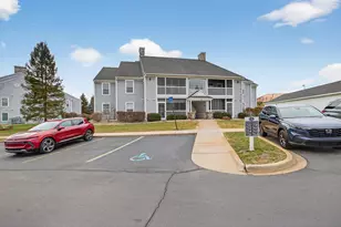 758 W Barrington Cir, Jackson, MI 49203 - Photo 41
