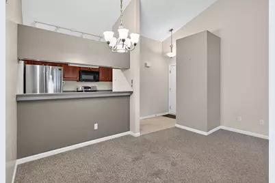 758 W Barrington Circle, Jackson, MI 49203 - Photo 17