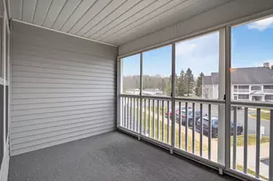 758 W Barrington Cir, Jackson, MI 49203 - Photo 35