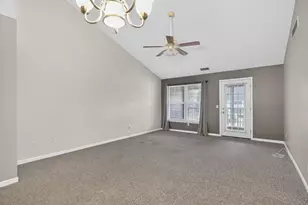 758 W Barrington Cir, Jackson, MI 49203 - Photo 13