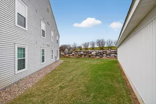 758 W Barrington Cir, Jackson, MI 49203 - Photo 45