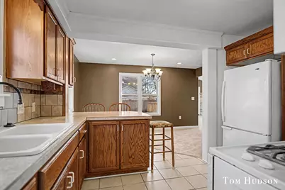 4332 Clay Avenue SW, Grand Rapids, MI 49548 - Photo 5