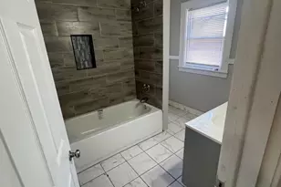 2674 Glynn Ct, Detroit, MI 48206 - Photo 9