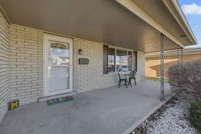 34665 Esper Drive, Sterling Heights, MI 48312 - Photo 5