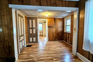 1113 E Cass St, Albion, MI 49224 - Photo 7