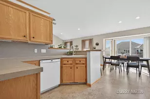 4230 Delmar Ct SW, Wyoming, MI 49418 - Photo 7