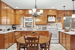 220 N Douglas St, Bronson, MI 49028 - Photo 11