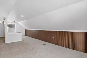 8449 Penrod St, Detroit, MI 48228 - Photo 19