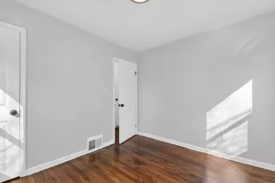 8449 Penrod Street, Detroit, MI 48228 - Photo 17