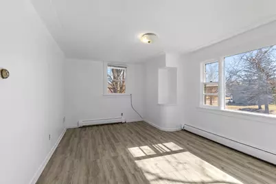 1643 Aberdeen Street NE, Grand Rapids, MI 49505 - Photo 5