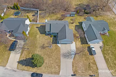 812 N Valley Avenue, Fremont, MI 49412 - Photo 51