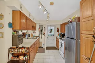 9621 Lakeview Dr, Jerome, MI 49249 - Photo 5