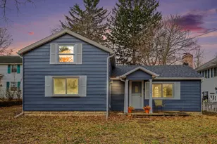 308 S Center St, Stockbridge, MI 49285 - Photo 1