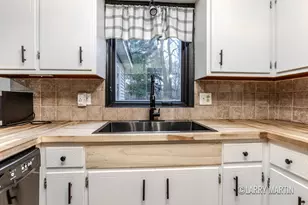 5812 Blaine Ave SE, Grand Rapids, MI 49508 - Photo 7