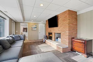 1640 Gladys Ave, Grand Haven, MI 49417 - Photo 37