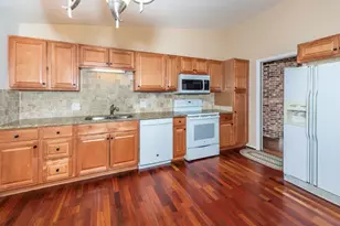 1358 Arroyo Dr, Ypsilanti, MI 48197 - Photo 17