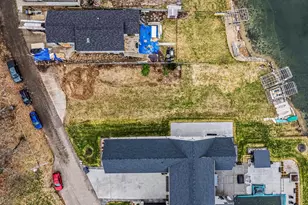 1605 S Crooked Lake Dr, Kalamazoo, MI 49009 - Photo 11