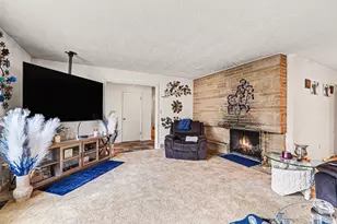 145 Pleasantview Dr, Battle Creek, MI 49017 - Photo 5