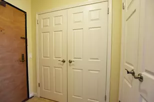 555 E William St, Ann Arbor, MI 48104 - Photo 15