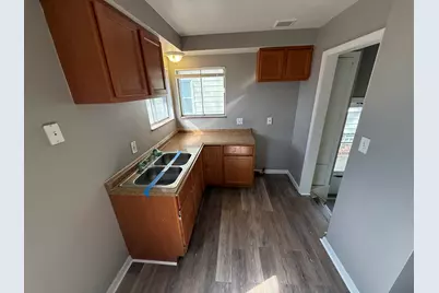 8134 Hudson Avenue, Warren, MI 48089 - Photo 11