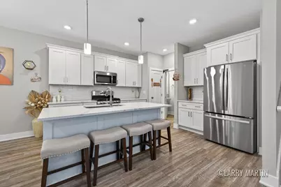 4802 Hidden River Avenue SW #48, Grandville, MI 49418 - Photo 3