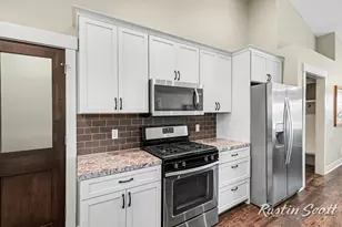 5573 Stanton Woods Dr, Hudsonville, MI 49426 - Photo 11