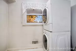 8639 N 27th St, Richland, MI 49083 - Photo 9