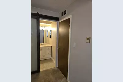 1512 Normandy Road #105, Royal Oak, MI 48073 - Photo 19