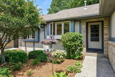 3008 Kay Drive SE, Grand Rapids, MI 49508 - Photo 3