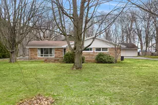 61321 Frances Dr, Cassopolis, MI 49031 - Photo 1