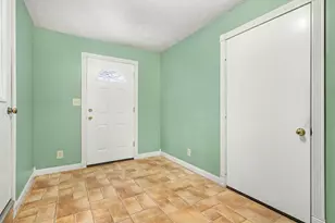 614 W South St, Greenville, MI 48838 - Photo 5