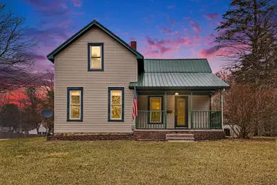 614 W South Street, Greenville, MI 48838 - Photo 1