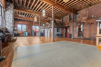 105 N Broadway Street, Cassopolis, MI 49031 - Photo 9