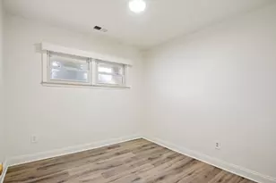 6331 Helen St, Garden City, MI 48135 - Photo 13