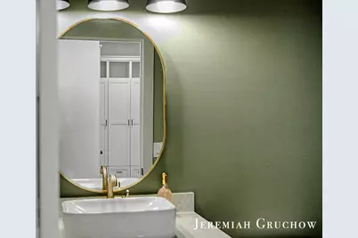 2160 Engleside Drive SE, Grand Rapids, MI 49546 - Photo 13