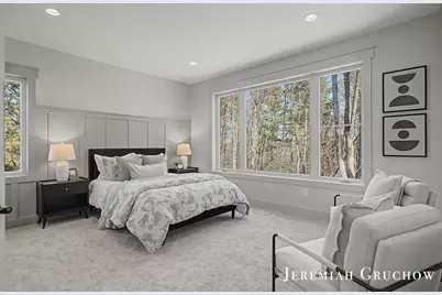 2160 Engleside Drive SE, Grand Rapids, MI 49546 - Photo 25