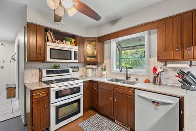 4280 Romence Road, Portage, MI 49024 - Photo 9