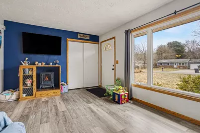 306 Davis Street, Paw Paw, MI 49079 - Photo 5